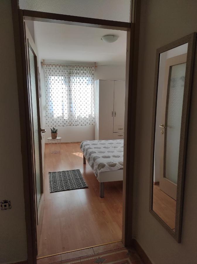 Sunny Apartment In Rijeka Exterior foto
